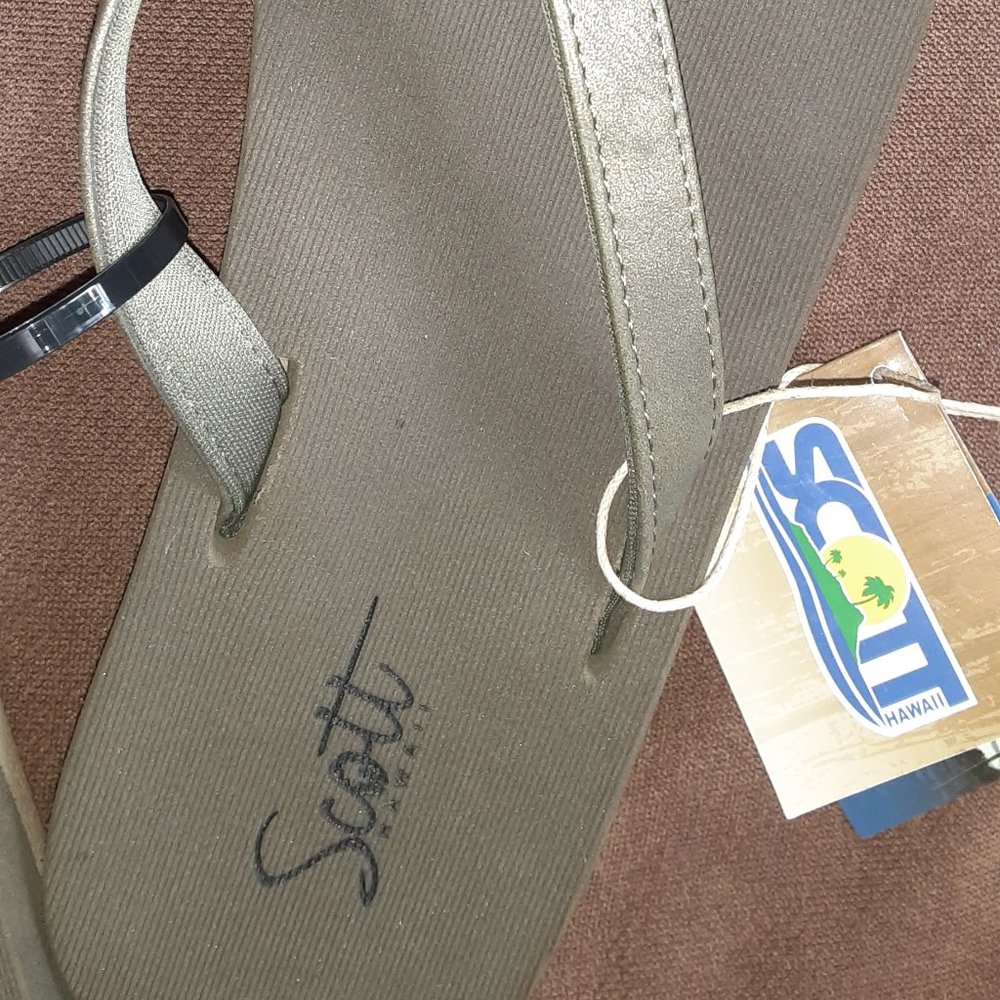 SCOTT SLIPPERS - Metallic Olive NWT
